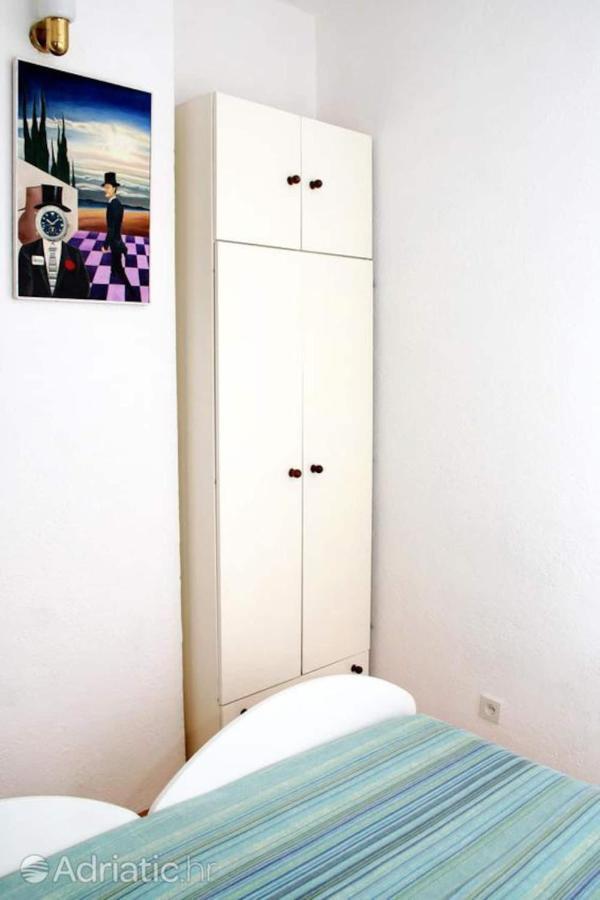 Apartments Adriana ボル エクステリア 写真